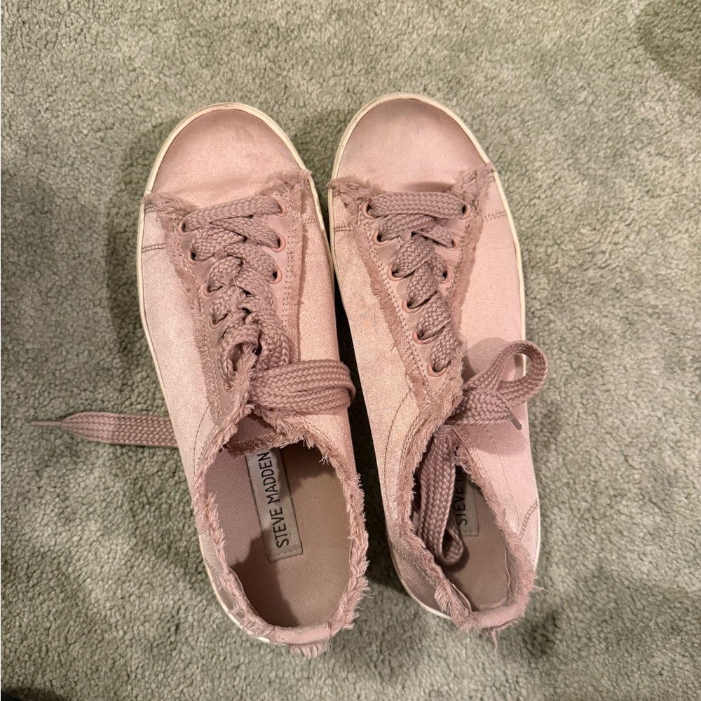Steve Madden Women's Blush Pink Sneakers